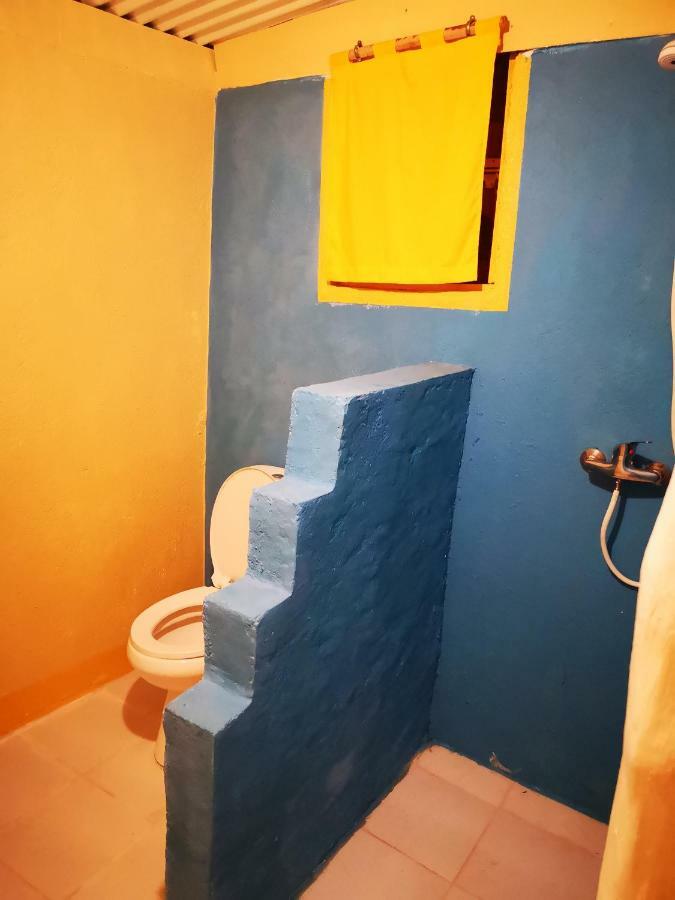 Chez Alex Bed & Breakfast Nosy-Be Bagian luar foto