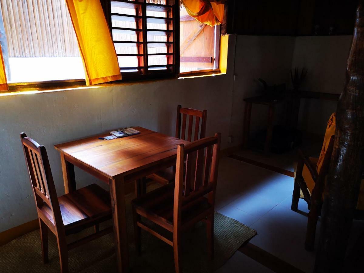Chez Alex Bed & Breakfast Nosy-Be Bagian luar foto